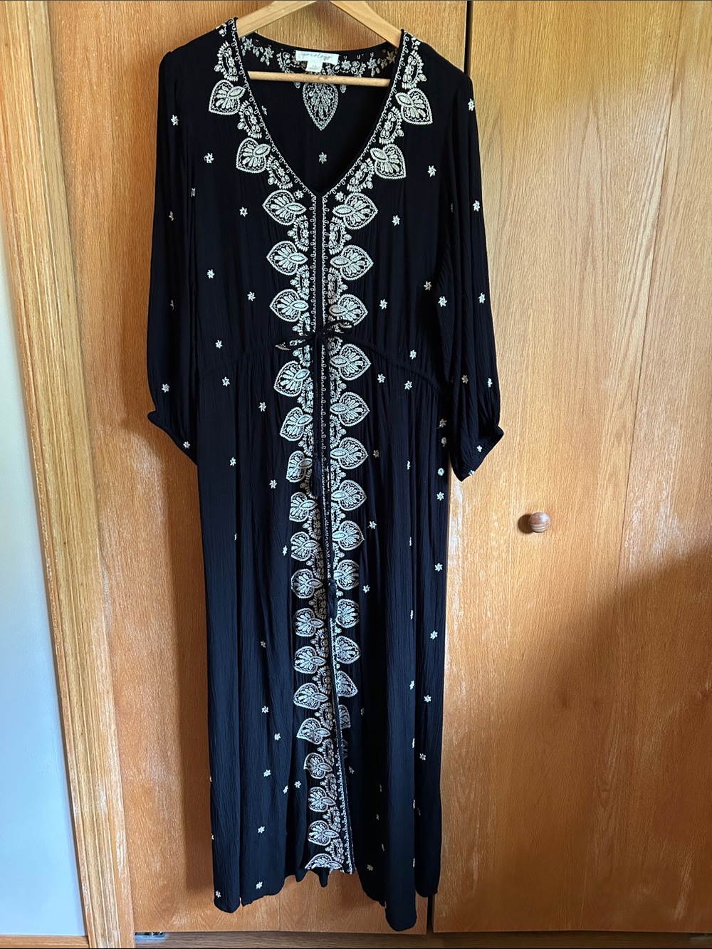 Aveology Black Embroidered V-Neck Maxi Dress